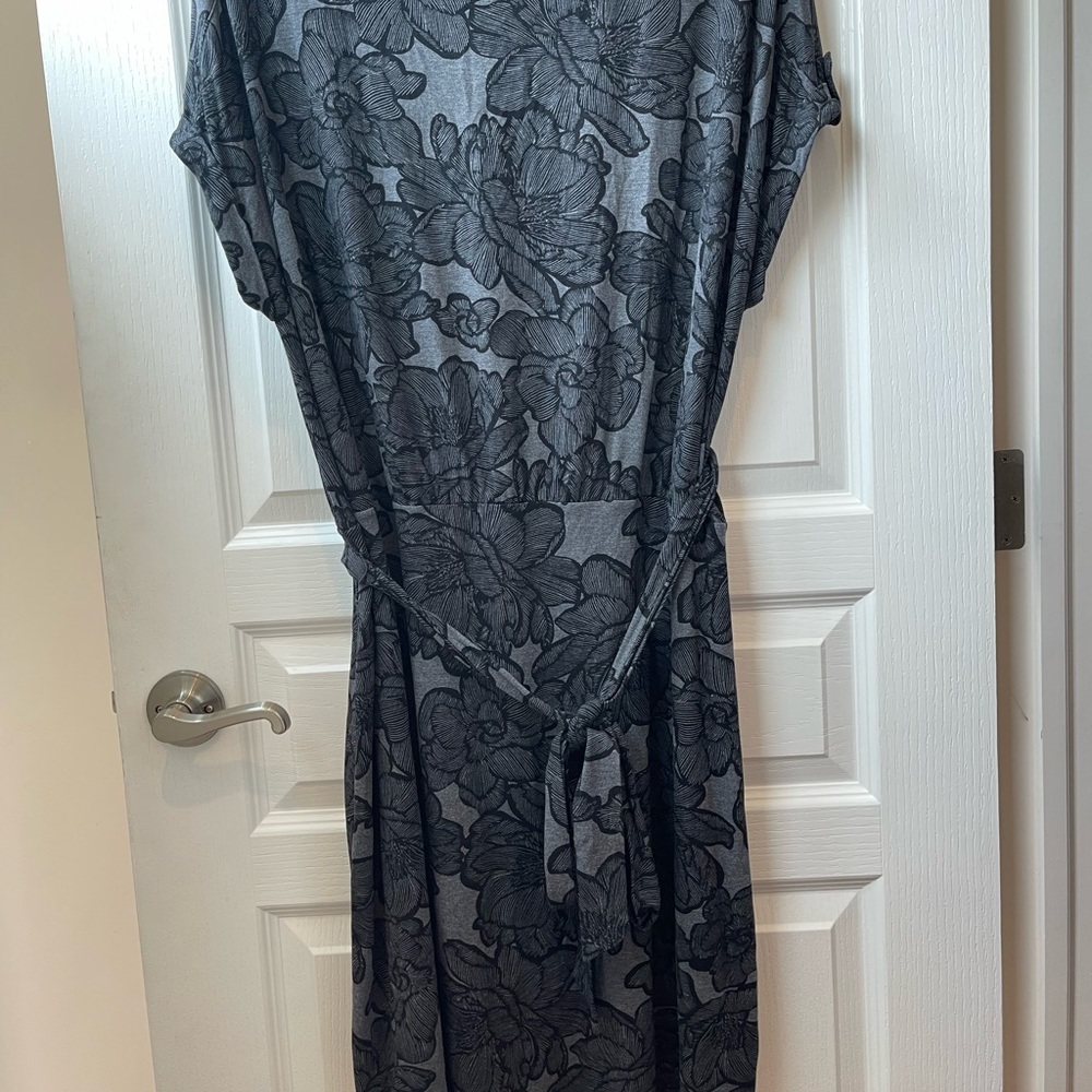 Reitmans Size 22W dress NWT